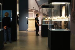 Ausstellungsraum Kriminalität im Römischen Reich. Foto: jvf / Rechte: LVR-RömerMuseum Xanten