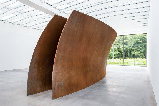 Richard Serra, Open Ended (2007-2008). Museum Voorlinden, Wassenaar. Foto: Antoine van Kaam
