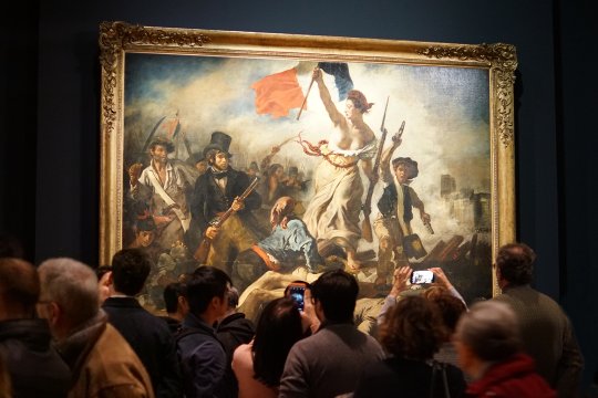 Eugène Delacroix, La Liberté guidant le peuple, 1830. Ausstellungsansicht Louvre, Delacroix. Foto: jvf