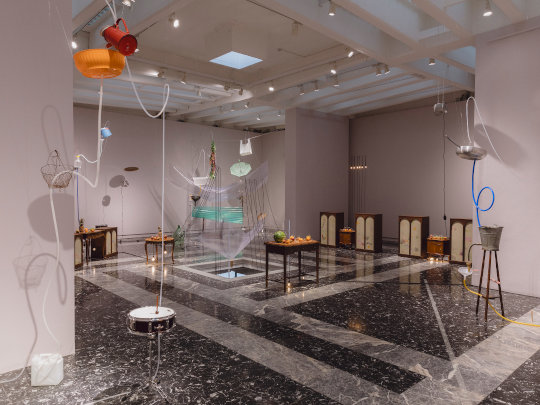 Japanischer Pavillon: Yuko Mohri, Compose. 60. Inter­nationale Kunst­ausstellung – La Biennale di Venezia. Foto: Matteo De Mayda. Courtesy: La Biennale di Venezia