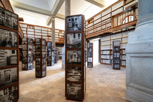 Ausstellungsansicht Dayanita Singh – Archivio, Venedig, Archivio di Stato